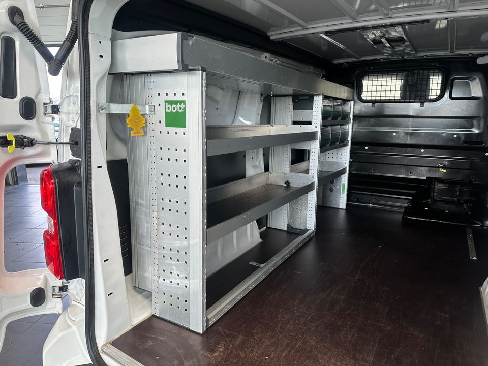 Peugeot Expert 2,0 BlueHDi 177 L3 Ultimate EAT8 Van