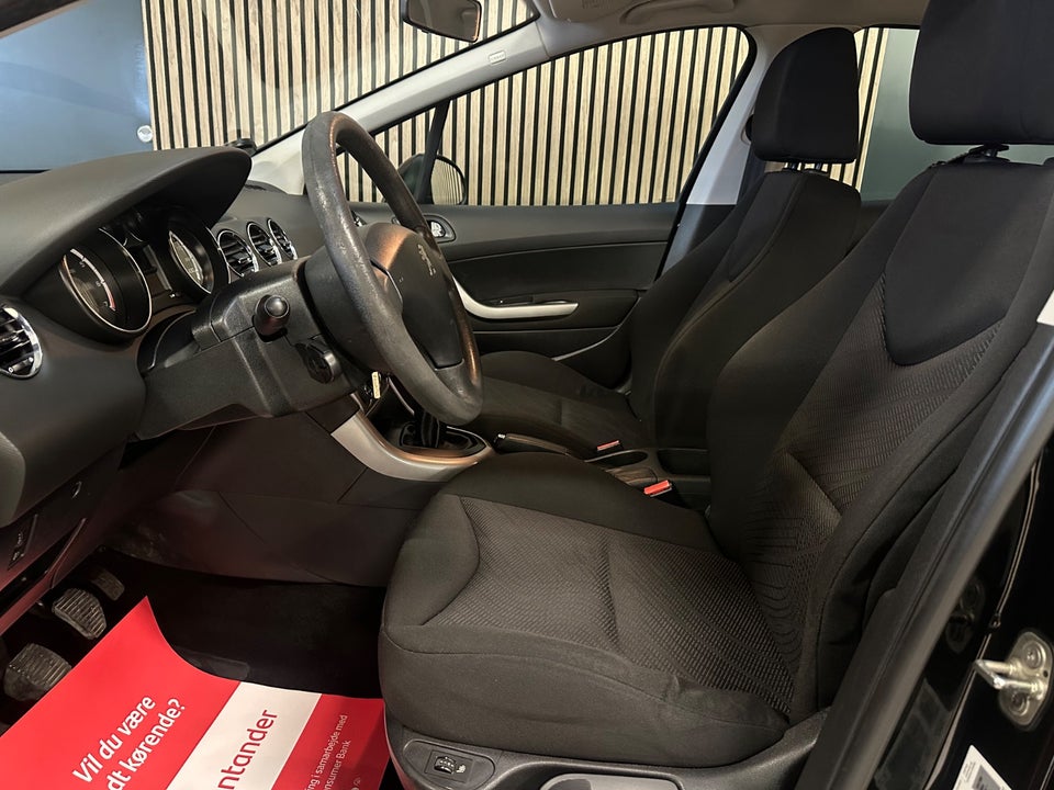 Peugeot 308 1,6 VTi Comfort+ 5d