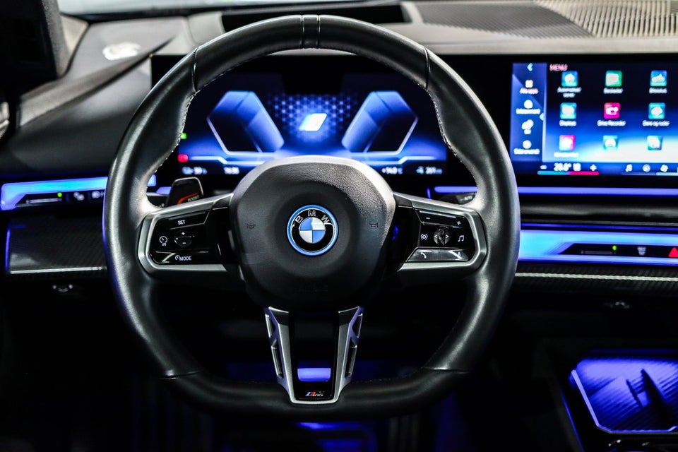 BMW i5 eDrive40 Touring Fully Charged 5d