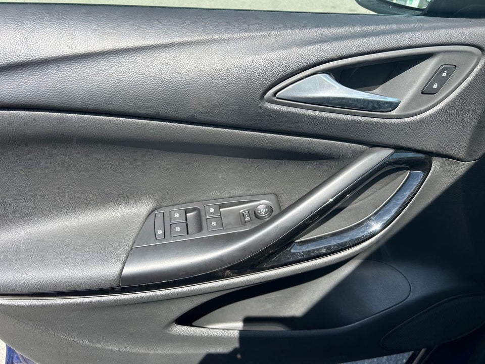 Opel Astra 1,2 T 110 Sports Tourer 5d