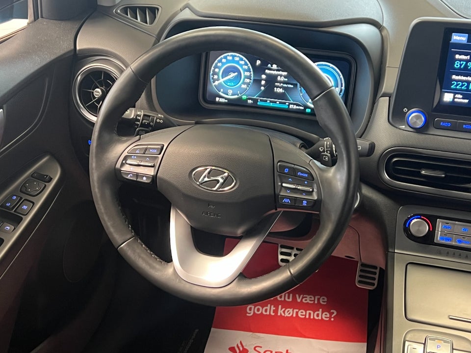 Hyundai Kona 39 EV Essential 5d