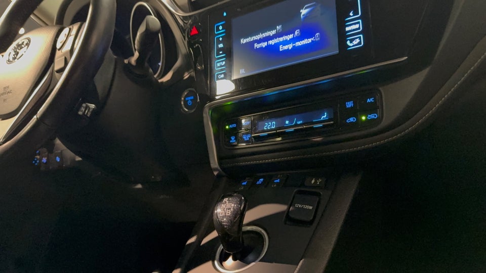 Toyota Auris 1,8 Hybrid H2 Comfort Touring Sports CVT 5d