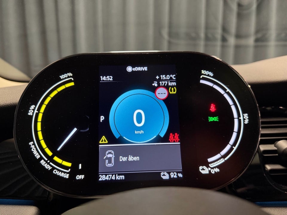 MINI Cooper SE Camden Edition 3d