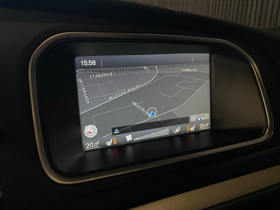 Volvo V40 1,6 D2 115 Kinetic 5d