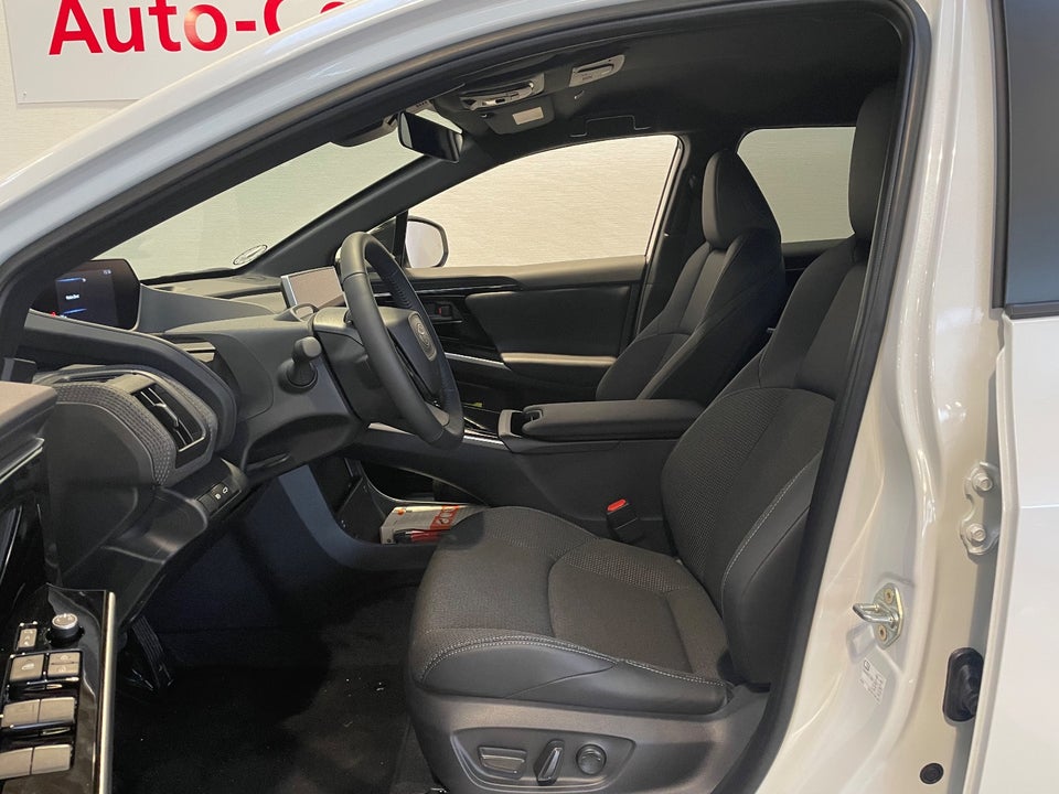 Toyota bZ4X Active 5d