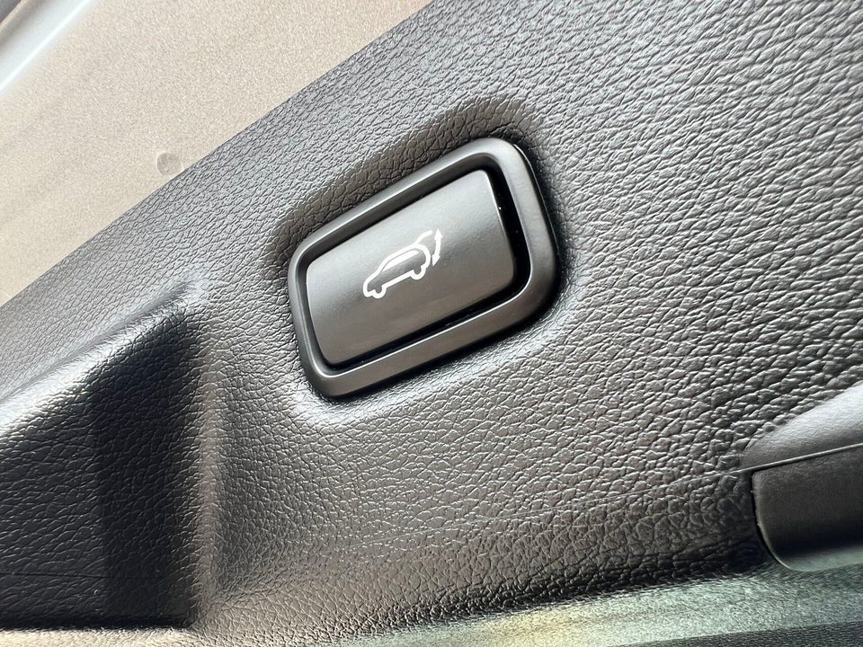 Kia XCeed 1,6 PHEV Upgrade DCT 5d