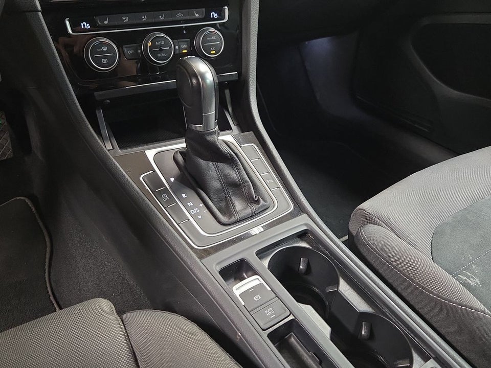 VW Golf VII 1,5 TSi 150 Highline DSG 5d