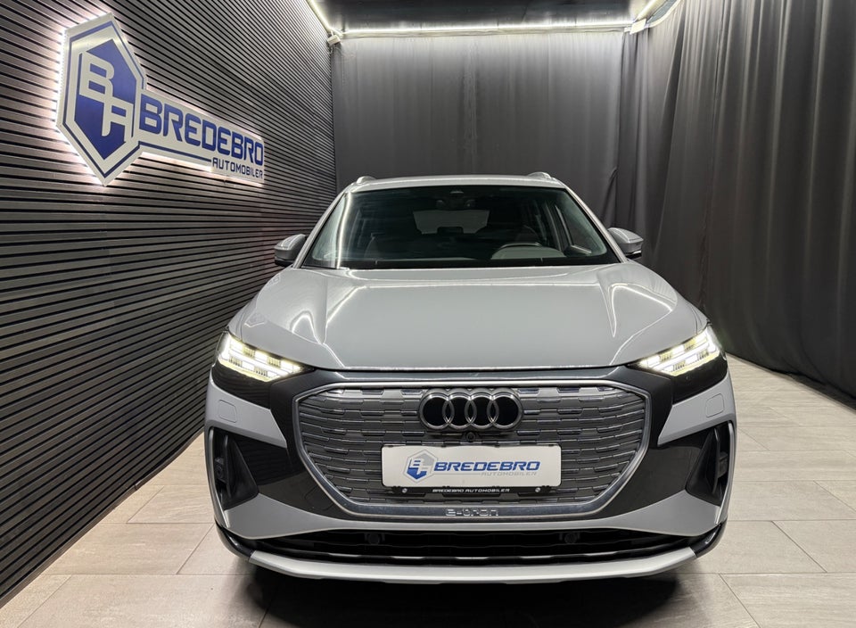 Audi Q4 e-tron 45 S-line 5d