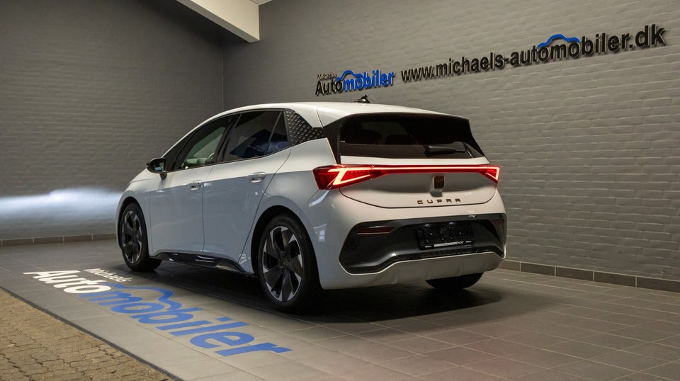 Cupra Born 77 e-Boost 5d