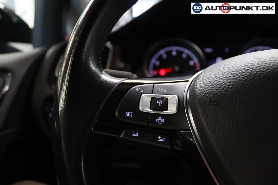VW Golf VII 1,5 TSi 150 Highline DSG 5d
