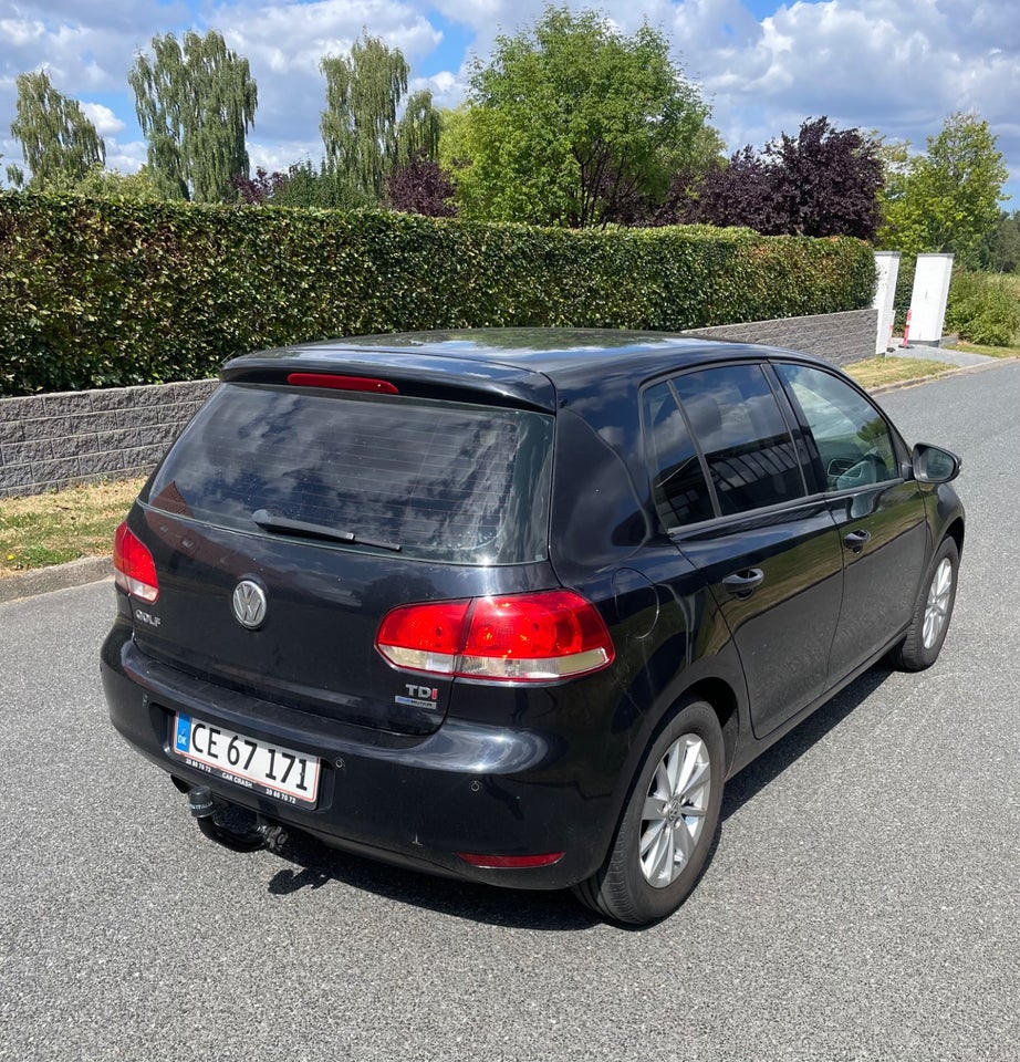 VW Golf VI 1,6 TDi 105 Trendline DSG BMT 5d