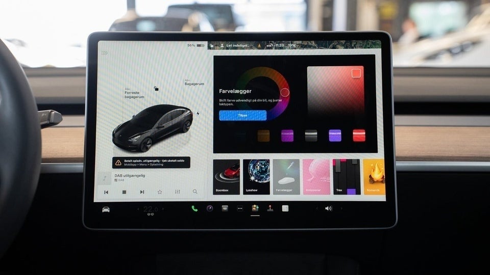 Tesla Model 3 Long Range AWD 4d