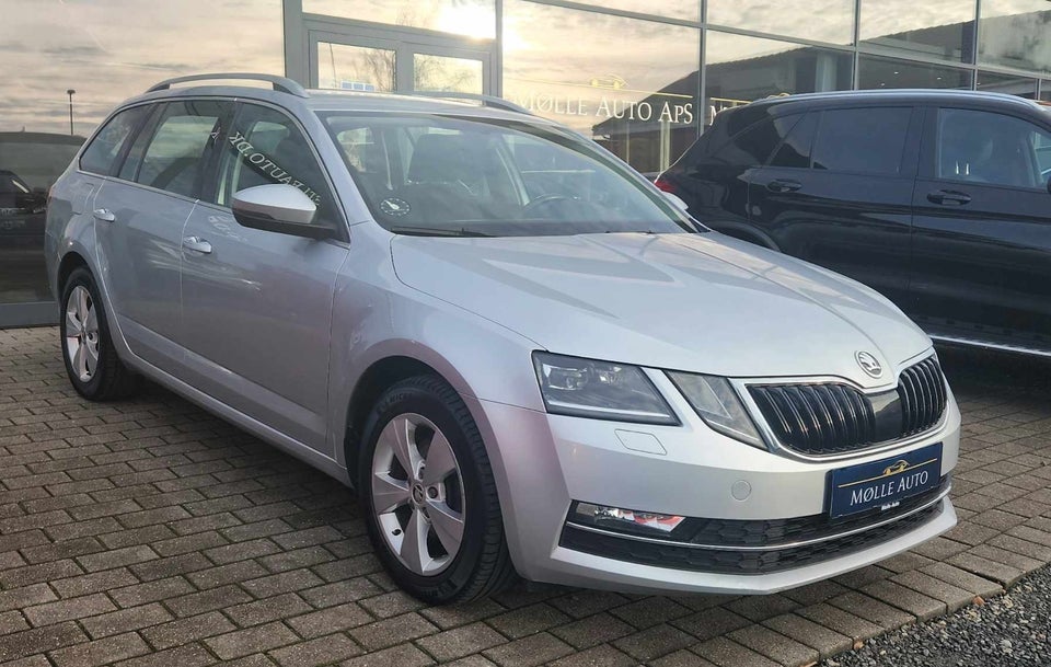 Skoda Octavia 2,0 TDi 150 Style Combi DSG 5d