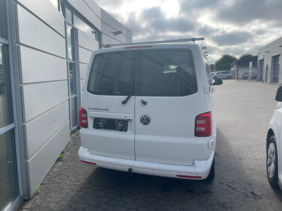 VW Transporter 2,0 TDi 204 Kassevogn DSG lang