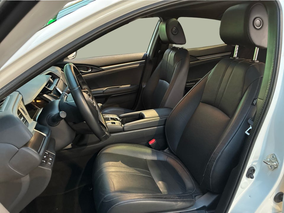 Honda Civic 1,5 VTEC Turbo Sport Prestige 5d