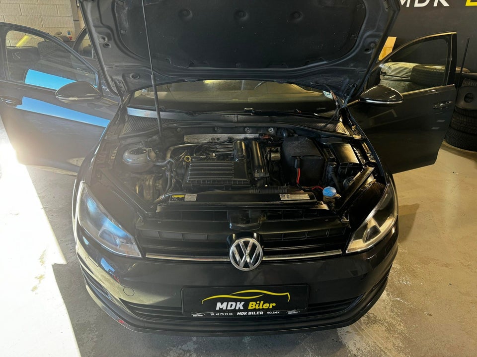 VW Golf VII 1,4 TSi 122 Comfortline DSG BMT 5d