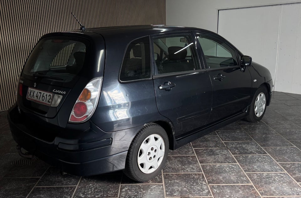Suzuki Liana 1,6  5d