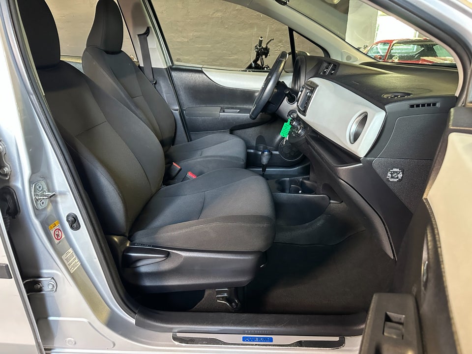 Toyota Yaris 1,5 Hybrid H2 Touch CVT 5d