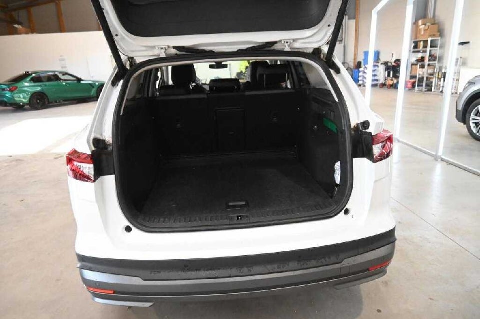 Skoda Enyaq 80 iV Plus Loft 5d