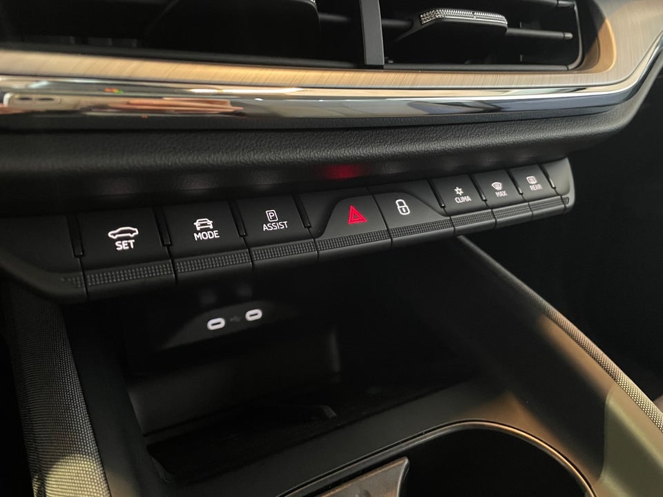 Skoda Enyaq 80 iV Loft 5d