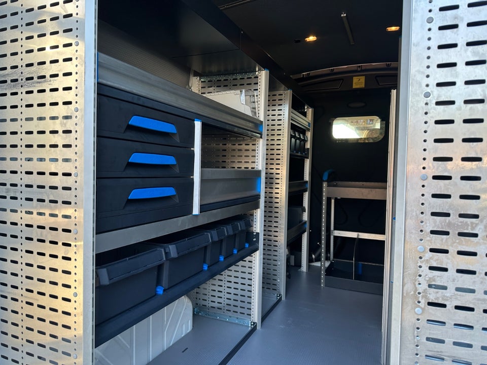 Ford Transit 350 L2 Van 2,0 TDCi 130 Trend H2 FWD