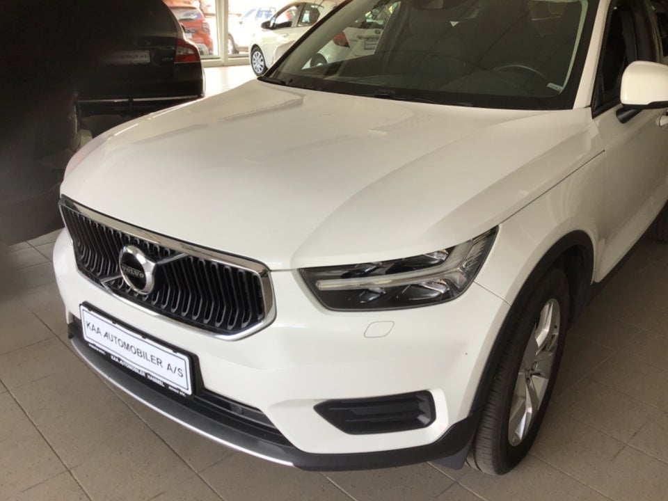 Volvo XC40 2,0 D3 150 Momentum aut. 5d