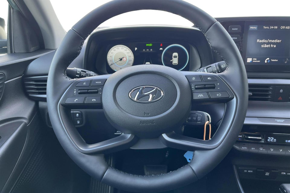 Hyundai i20 1,0 T-GDi Essential DCT 5d