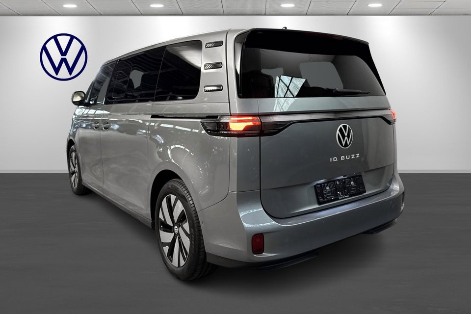VW ID.Buzz 86 Life 7prs LWB 5d