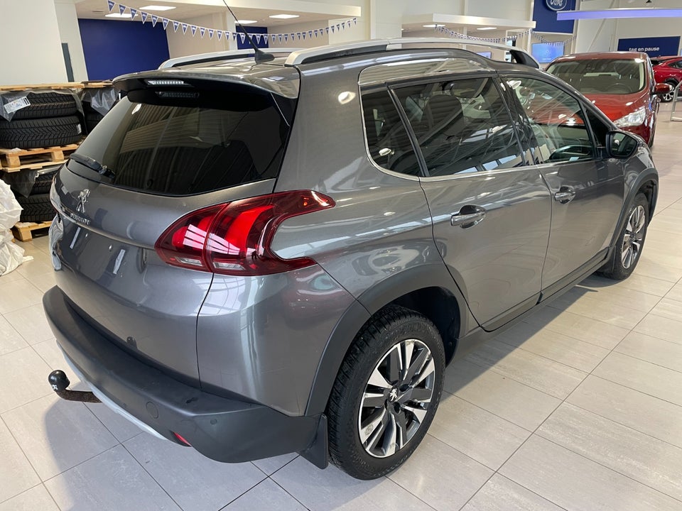 Peugeot 2008 1,6 BlueHDi 100 GT Line 5d