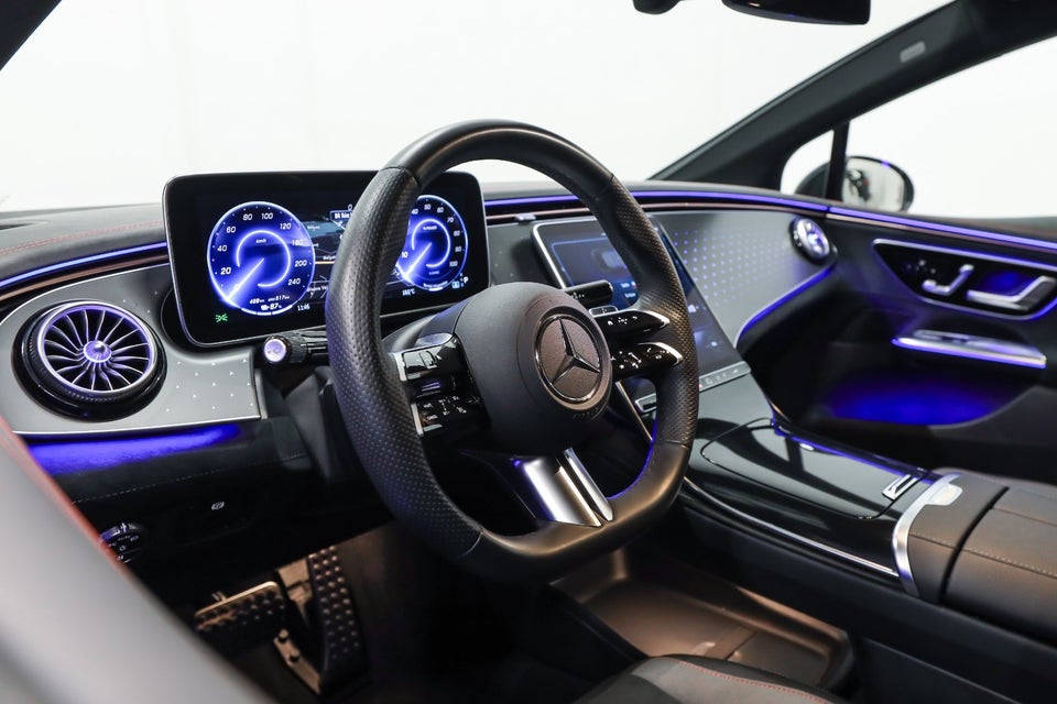 Mercedes EQE350 AMG Line 4d