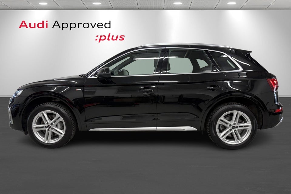 Audi Q5 55 TFSi e S-line quattro S-tr. 5d