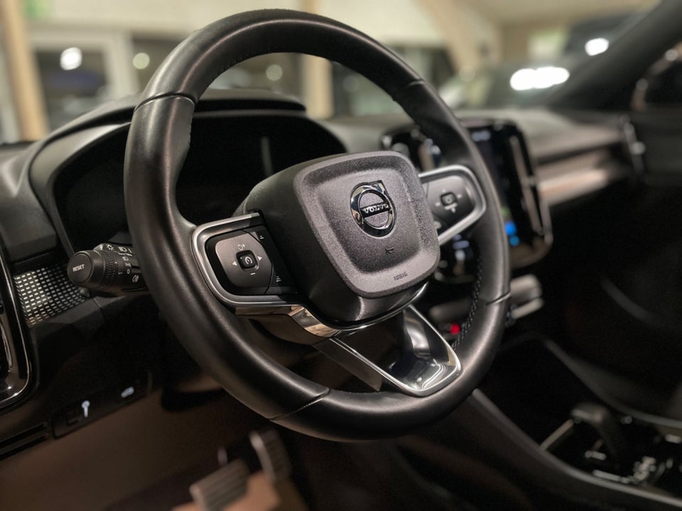 Volvo XC40 P6 ReCharge Plus 5d