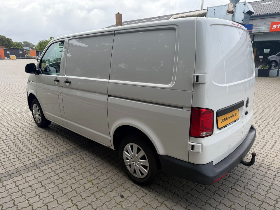 VW Transporter 2,0 TDi 150 Kassevogn DSG kort