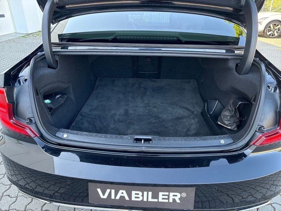 Volvo S90 2,0 T8 407 Inscription aut. AWD 4d