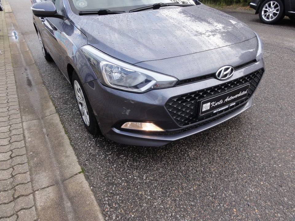 Hyundai i20 1,25 Trend 5d