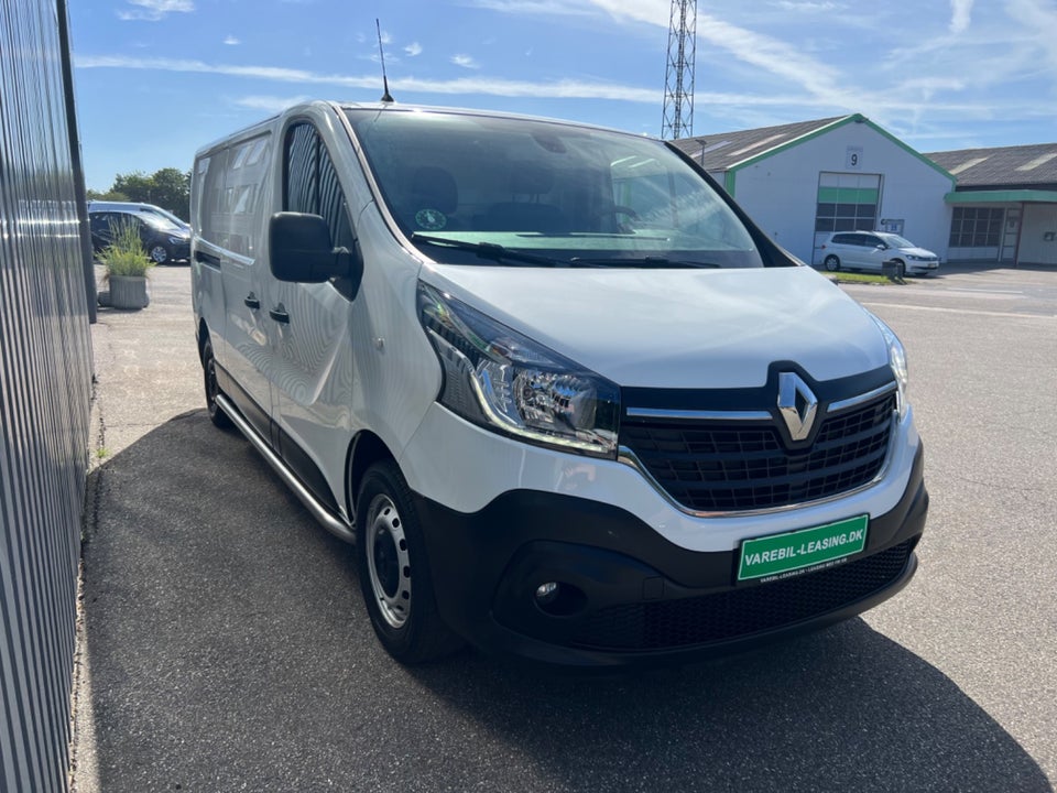 Renault Trafic T29 2,0 dCi 145 L2H1