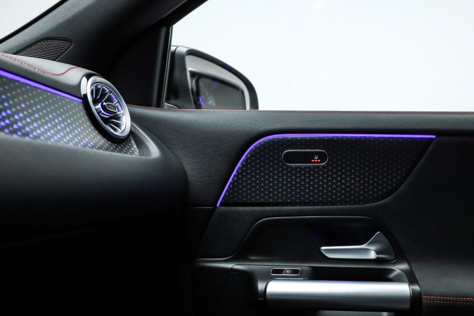 Mercedes EQA250+ AMG Advance 5d