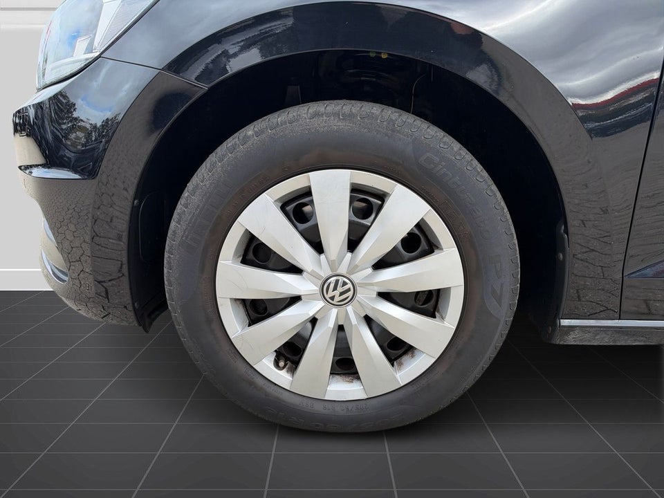 VW Touran 1,6 TDi 115 Comfortline DSG 7prs 5d