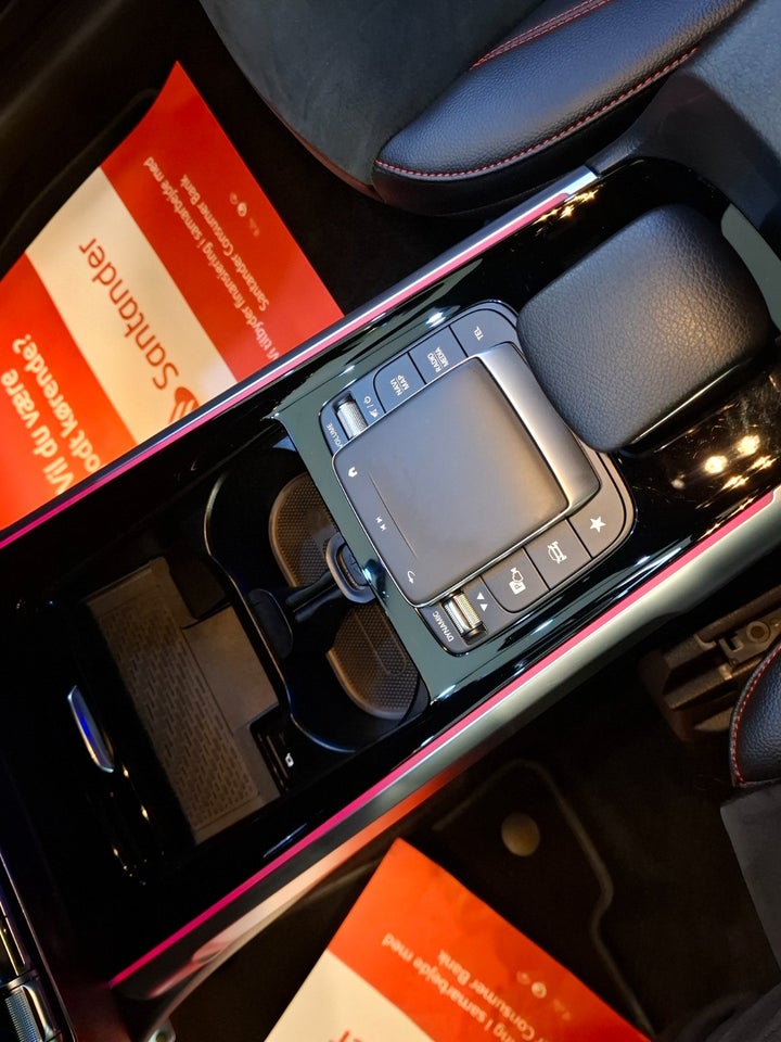 Mercedes EQB300 4Matic 5d