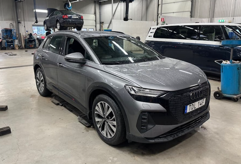 Audi Q4 e-tron 40 Advanced 5d