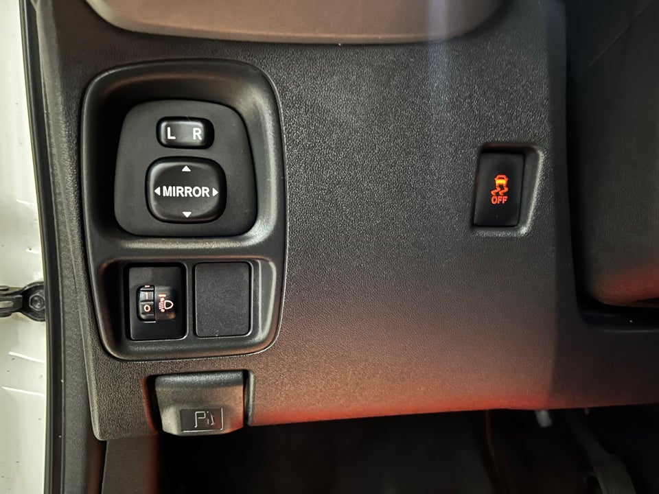 Toyota Aygo 1,0 VVT-i x-press x-shift 5d