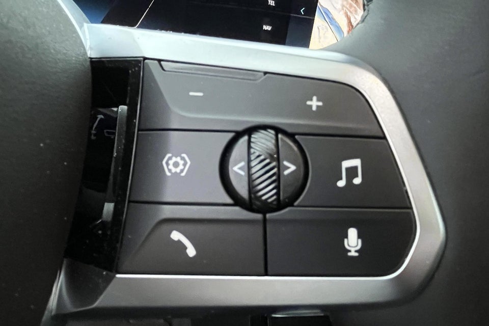 BMW iX1 eDrive20 Fully Charged M-Sport 5d