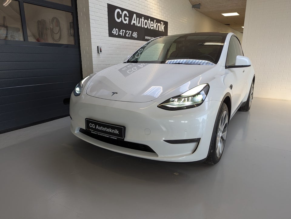 Tesla Model Y Long Range AWD 5d