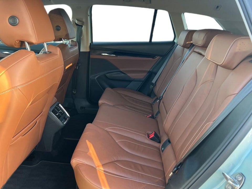 Skoda Enyaq 80 iV Premium 5d