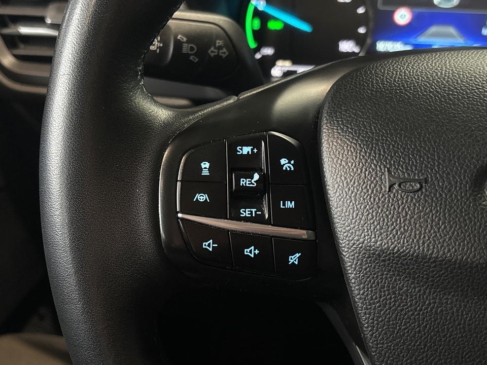 Ford Kuga 2,5 PHEV Titanium X CVT 5d