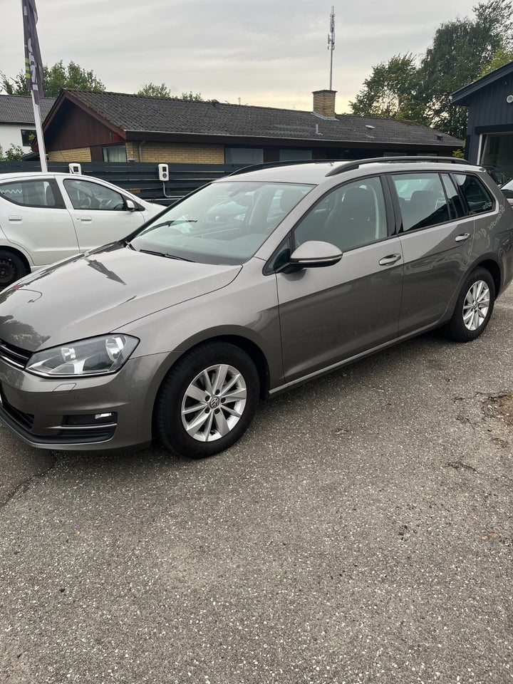 VW Golf VII 1,4 TSi 122 Comfortline Variant BMT 5d