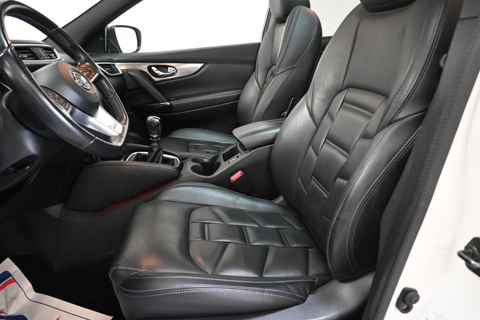 Nissan Qashqai 1,3 Dig-T 160 Tekna+ 5d