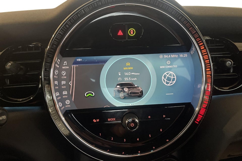 MINI Cooper SE Classic Trim 3d