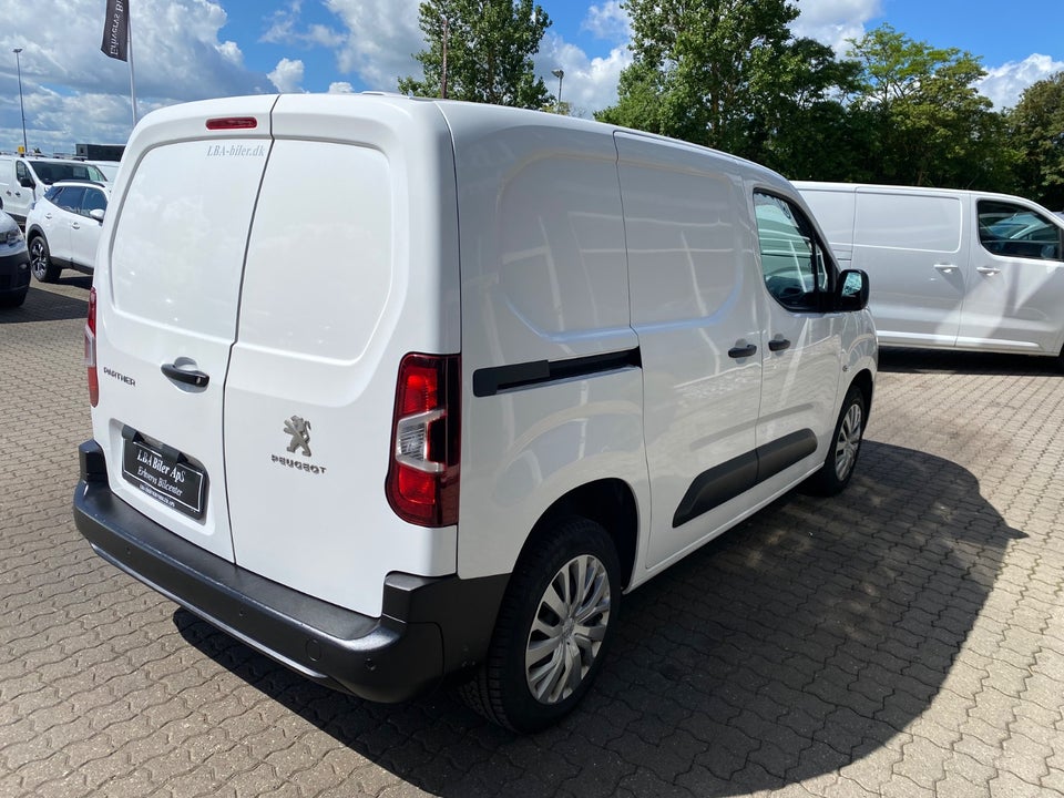 Peugeot Partner 1,5 BlueHDi 100 L1V1 Plus Van