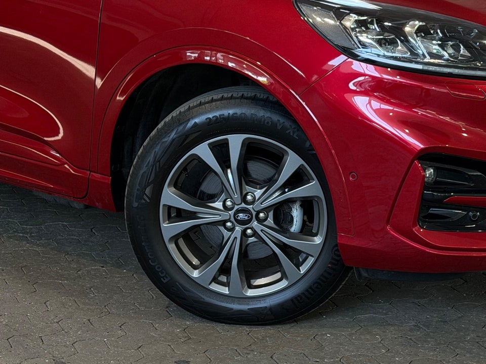 Ford Kuga 2,5 PHEV ST-Line X CVT 5d